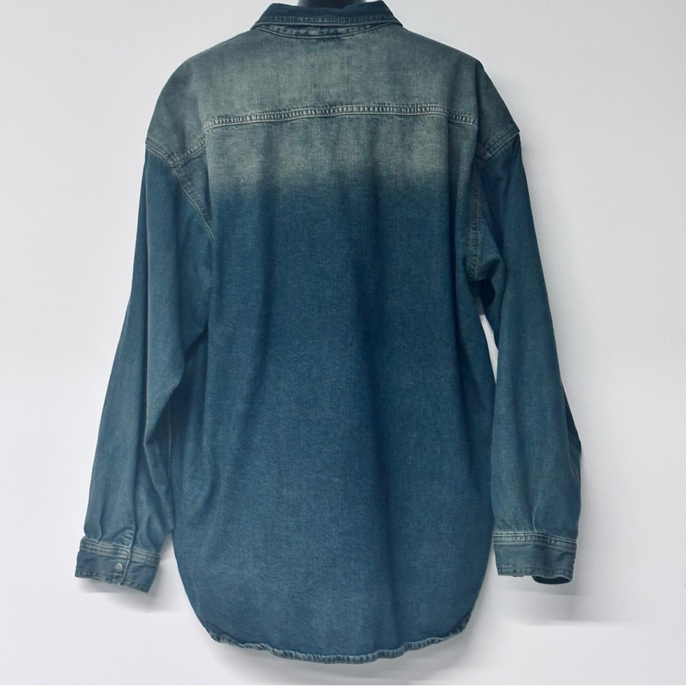 Reclaimed Vintage - Spread Collar, Button Placket, Unisex, Denim Shirt Size M - Picture 3 of 5
